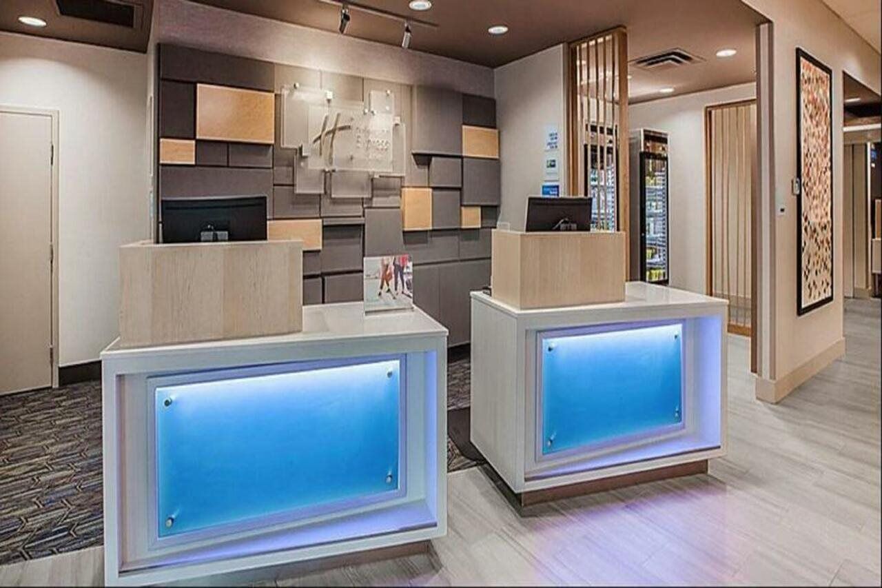 Holiday Inn Express And Suites Liberal Εξωτερικό φωτογραφία